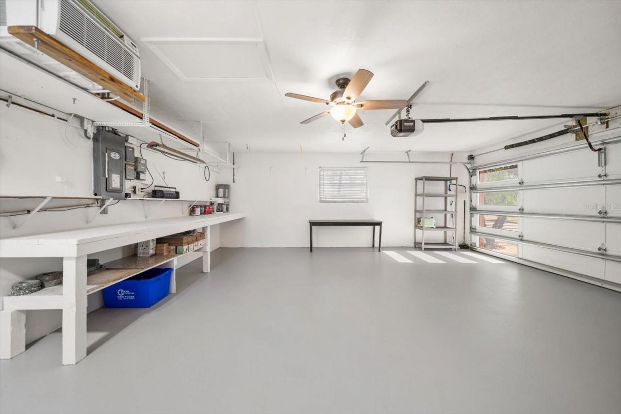 1698 Mckay Creek Drive, Largo, FL 33770 Photo