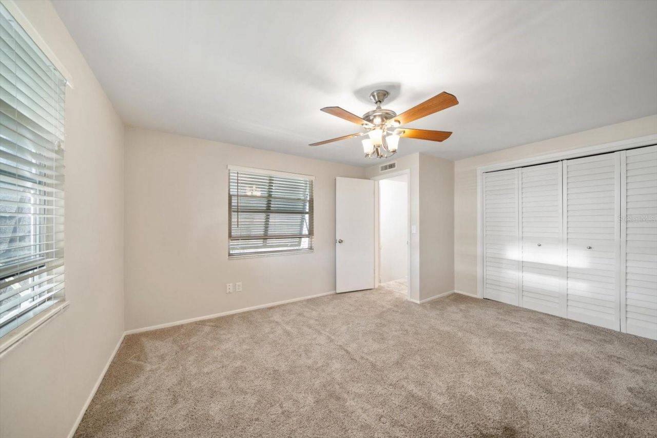 1698 Mckay Creek Drive, Largo, FL 33770 Photo