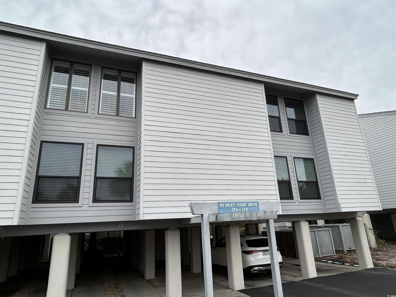 61 Inlet Point Dr. Photo 2