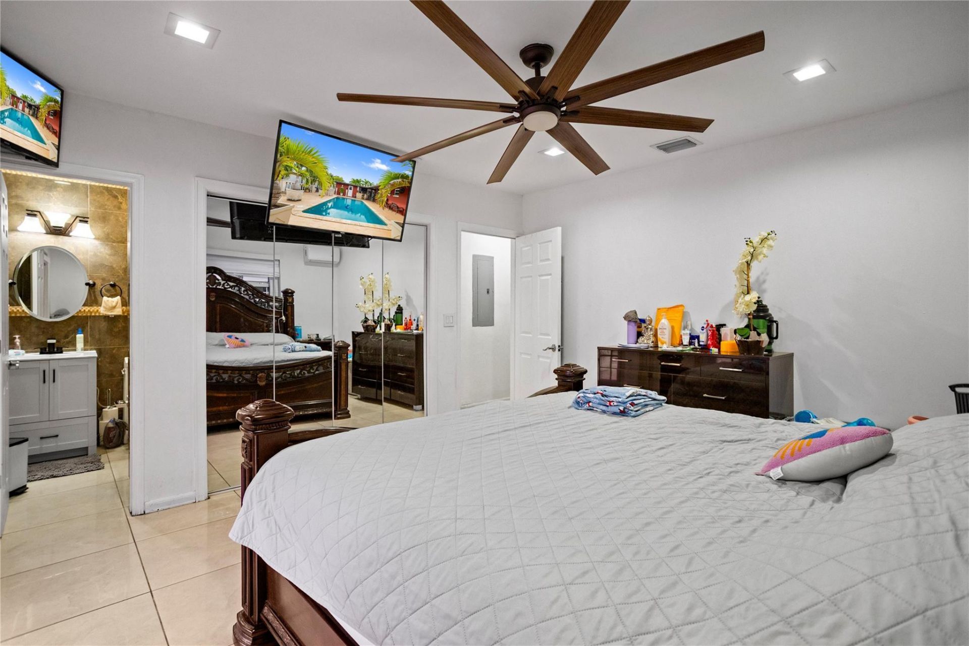 17811 NW 12th Court, Miami Gardens, FL 33169 Photo