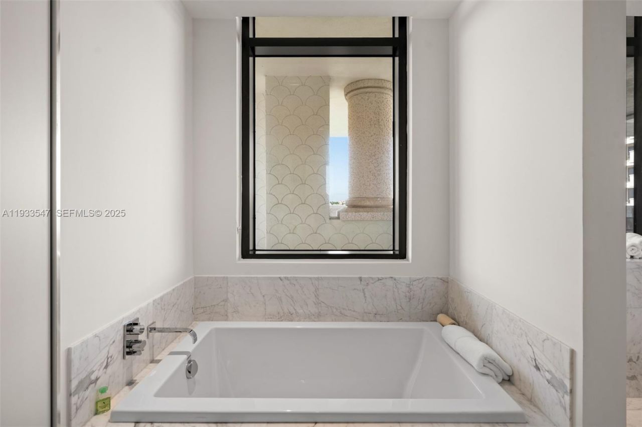 7061 Fisher Island Dr , Unit 7061, Miami Beach, FL 33109 Photo