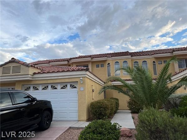 9281 Casa Christina Lane, Las Vegas, NV 89147