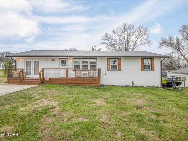 102 Hickory Lane, Sweetwater, TN 37874