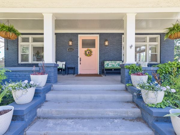 610 5th Ave W, Springfield, TN 37172