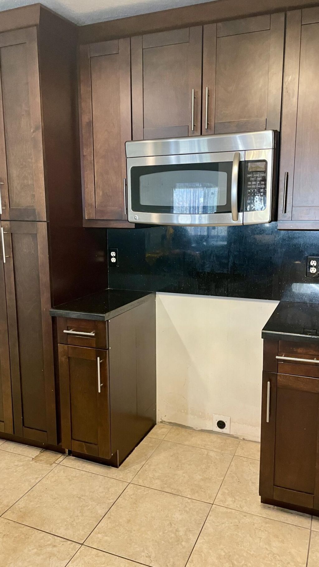 2398 SE Charleston Drive, Port Saint Lucie, FL 34952 Photo