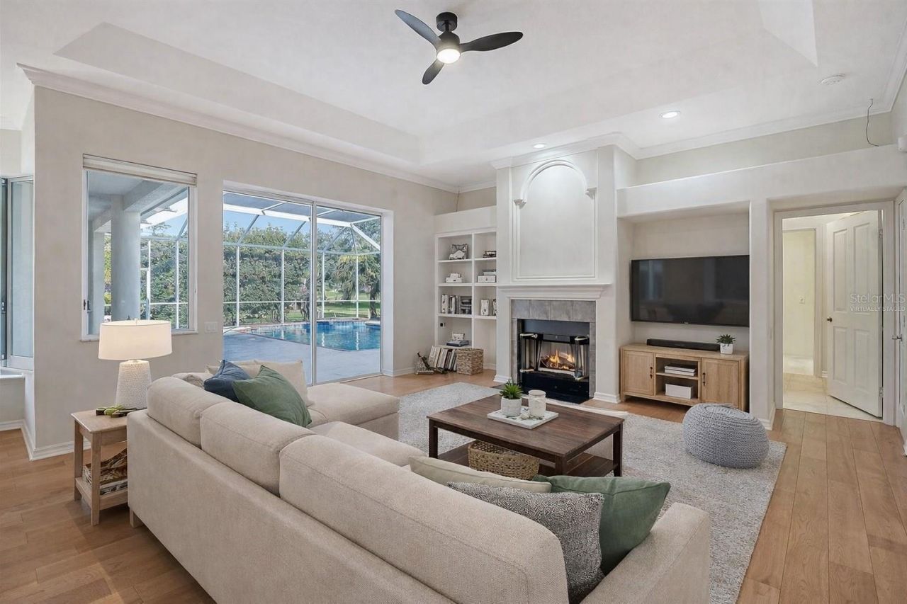 10084 Cherry Hills Ave Cir, Bradenton, FL 34202 Photo