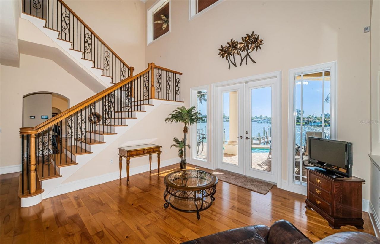 7986 9th Avenue S, Saint Petersburg, FL 33707 Photo