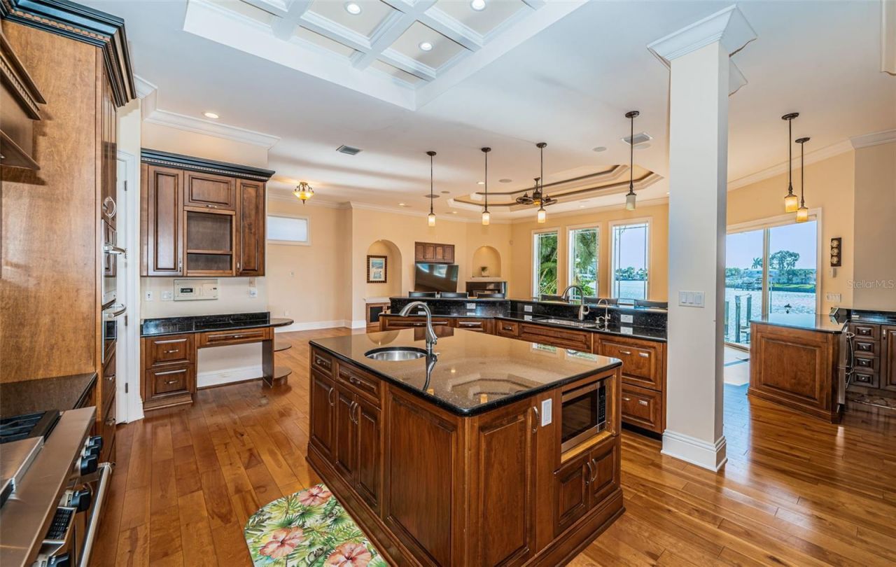 7986 9th Avenue S, Saint Petersburg, FL 33707 Photo