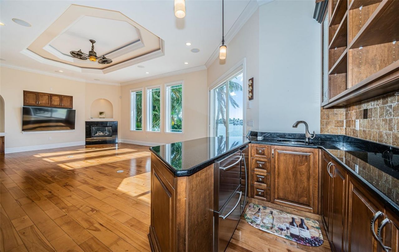 7986 9th Avenue S, Saint Petersburg, FL 33707 Photo