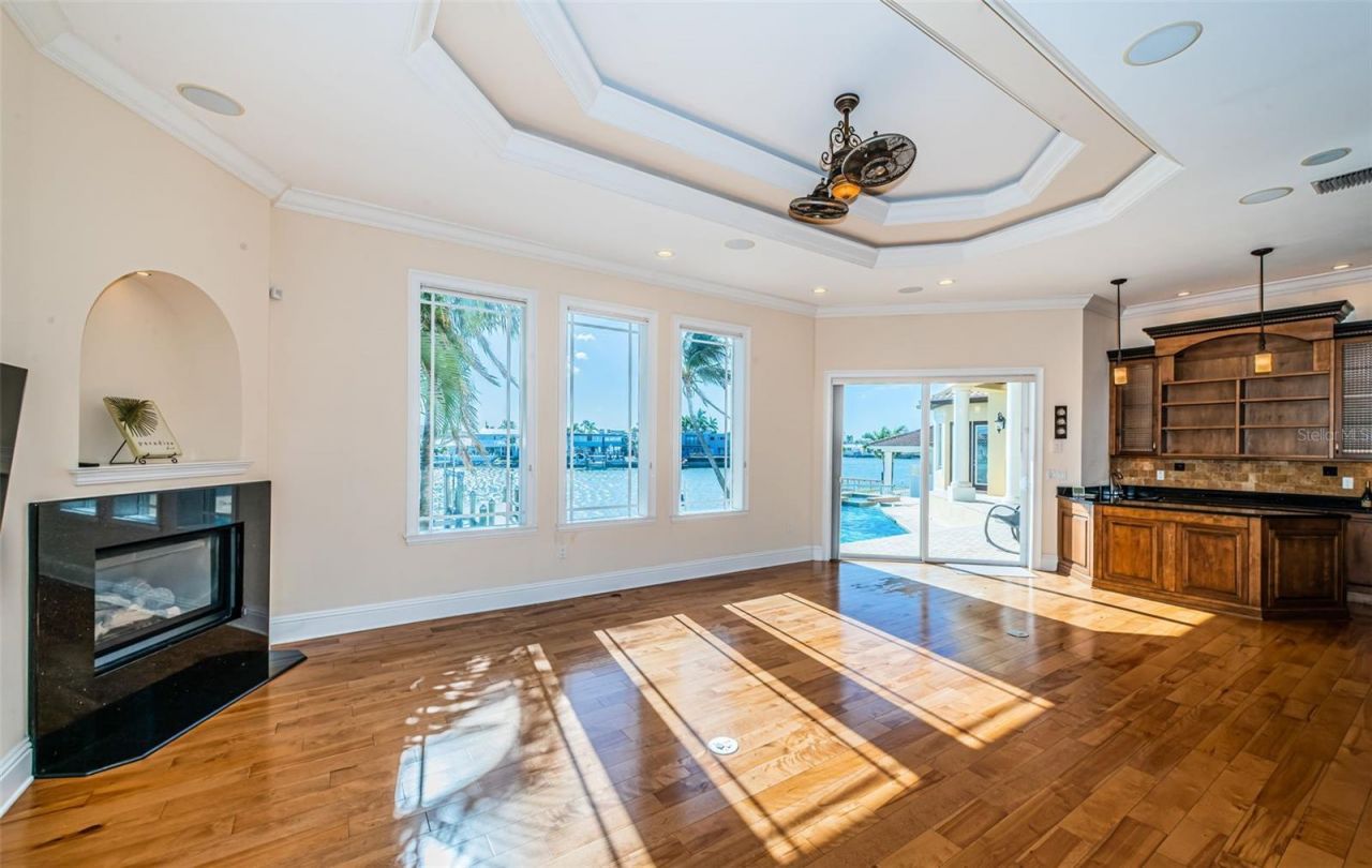 7986 9th Avenue S, Saint Petersburg, FL 33707 Photo