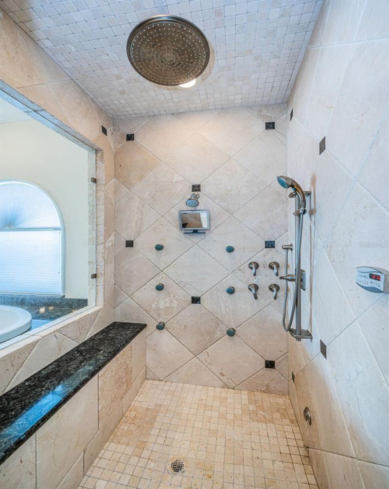 7986 9th Avenue S, Saint Petersburg, FL 33707 Photo