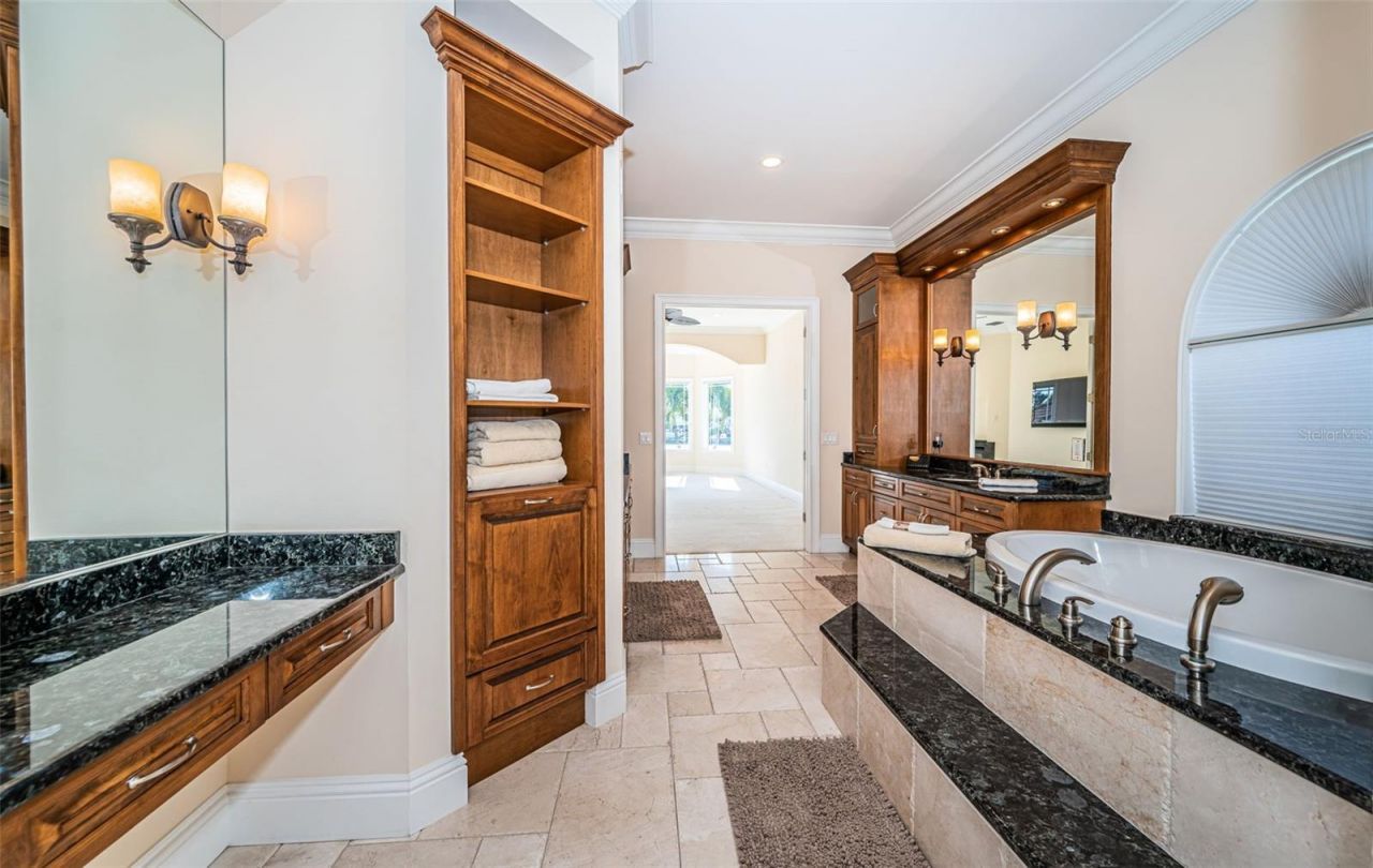 7986 9th Avenue S, Saint Petersburg, FL 33707 Photo