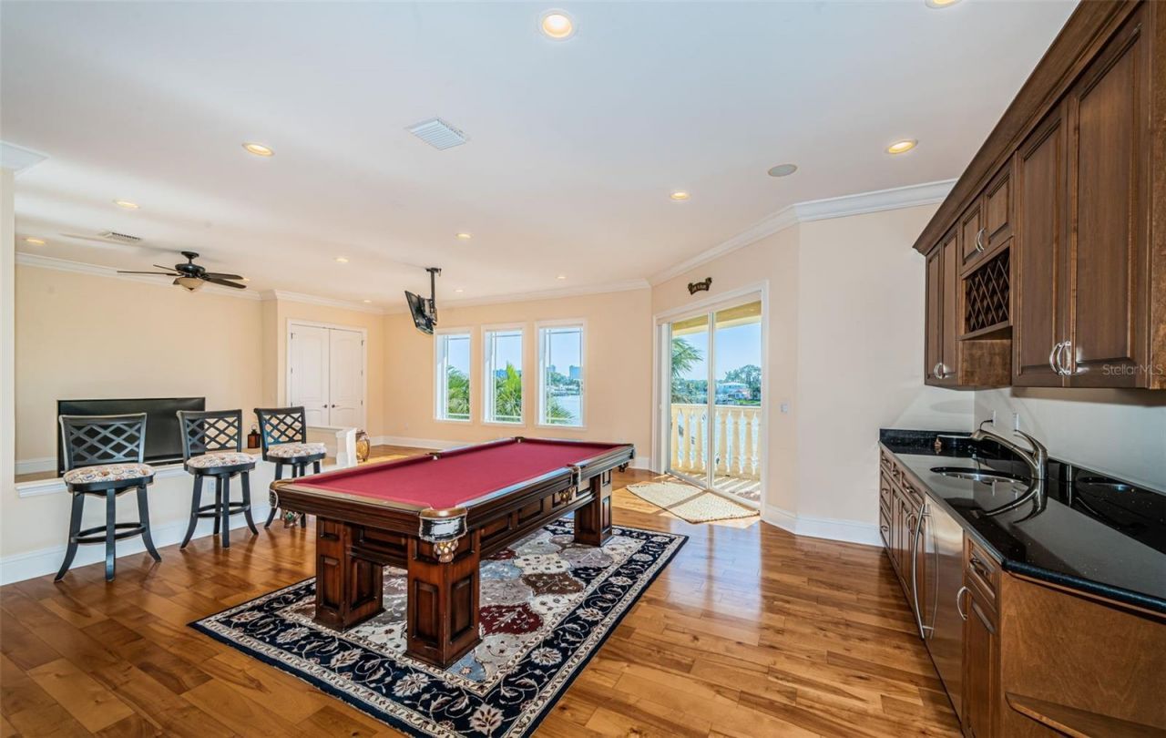 7986 9th Avenue S, Saint Petersburg, FL 33707 Photo