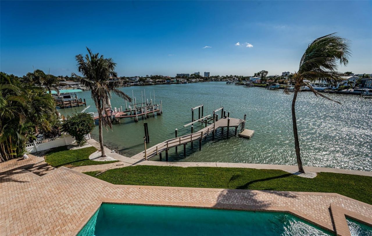 7986 9th Avenue S, Saint Petersburg, FL 33707 Photo