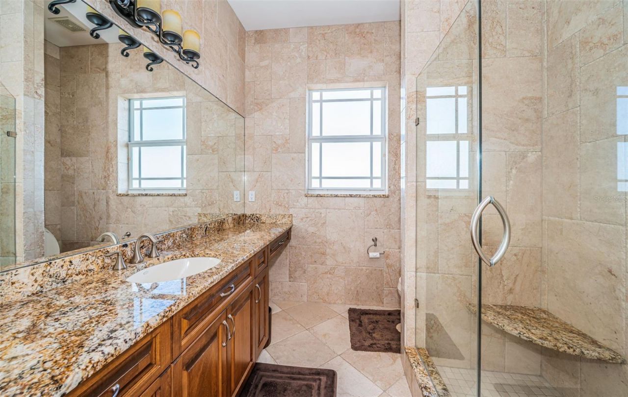 7986 9th Avenue S, Saint Petersburg, FL 33707 Photo