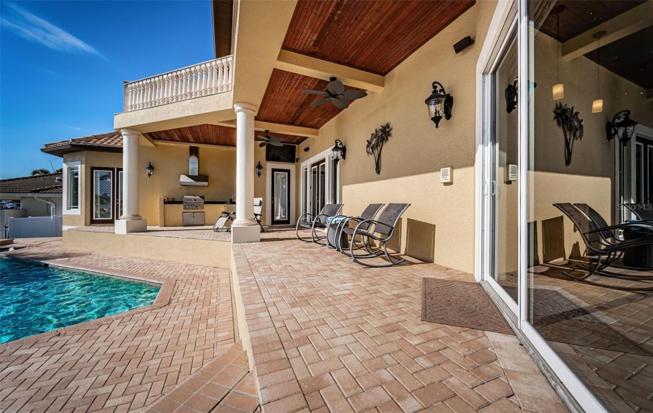 7986 9th Avenue S, Saint Petersburg, FL 33707 Photo