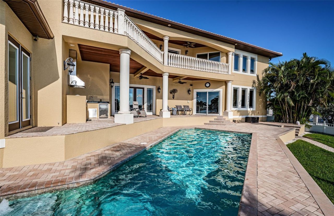 7986 9th Avenue S, Saint Petersburg, FL 33707 Photo