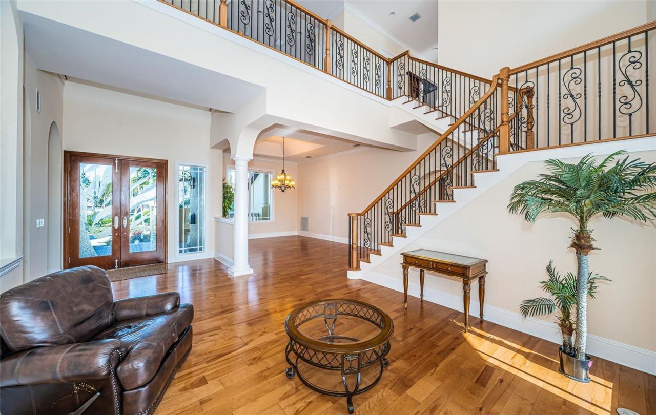 7986 9th Avenue S, Saint Petersburg, FL 33707 Photo