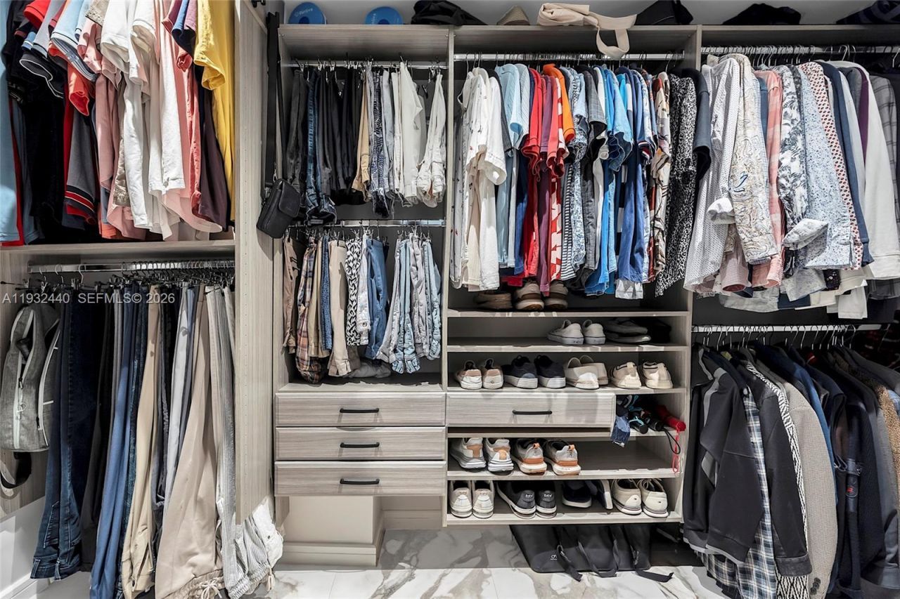 9 Island Ave, Unit 2104, Miami Beach, FL 33139 Photo