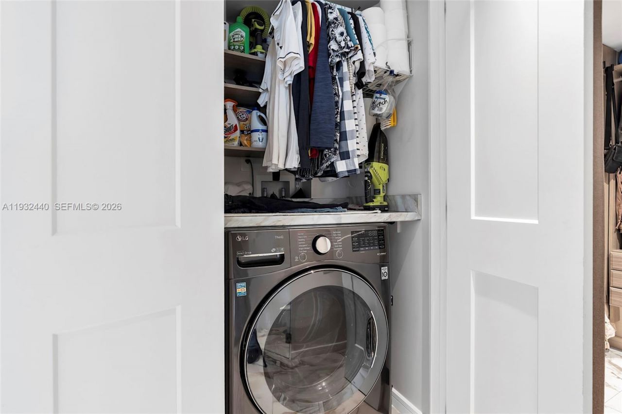 9 Island Ave, Unit 2104, Miami Beach, FL 33139 Photo