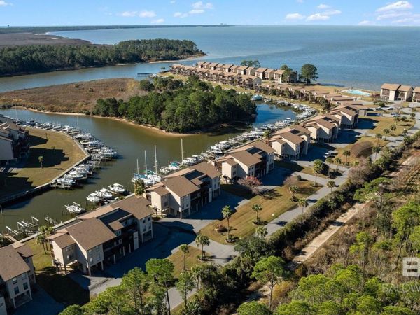 4068 Spinnaker Drive, Unit 202, Gulf Shores, AL 36542