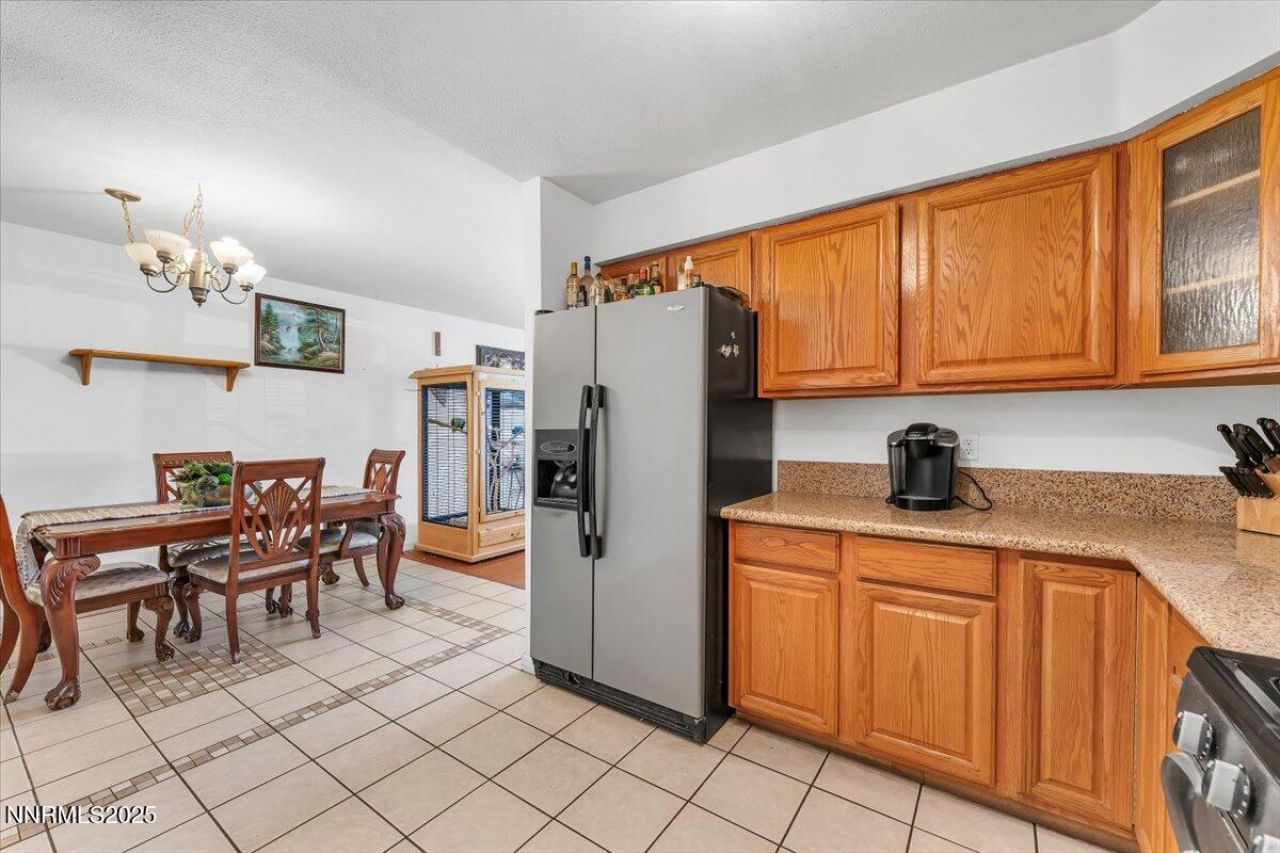 1250 Oxford Avenue, Sparks, NV 89431 Photo