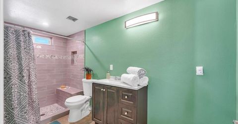 1250 Oxford Avenue, Sparks, NV 89431 Photo