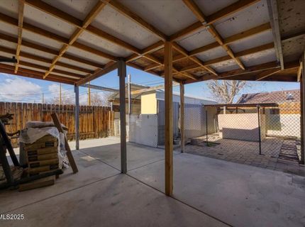 1250 Oxford Avenue, Sparks, NV 89431 Photo