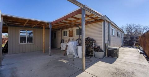 1250 Oxford Avenue, Sparks, NV 89431 Photo