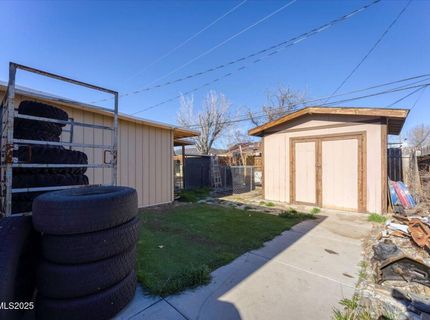 1250 Oxford Avenue, Sparks, NV 89431 Photo