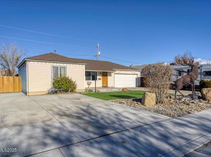 1250 Oxford Avenue, Sparks, NV 89431 Photo