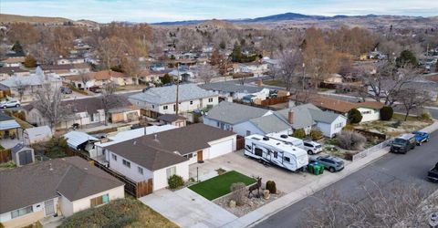 1250 Oxford Avenue, Sparks, NV 89431 Photo