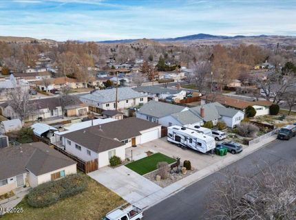 1250 Oxford Avenue, Sparks, NV 89431 Photo