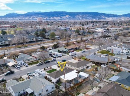 1250 Oxford Avenue, Sparks, NV 89431 Photo