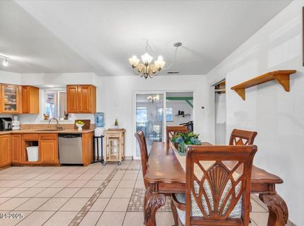 1250 Oxford Avenue, Sparks, NV 89431 Photo