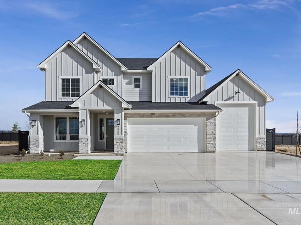 2560 N Palaestra Ave, Eagle, ID 83616