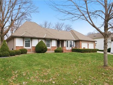 2200 W 121st Street, Leawood, KS 66209