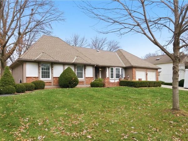 2200 W 121st Street, Leawood, KS 66209