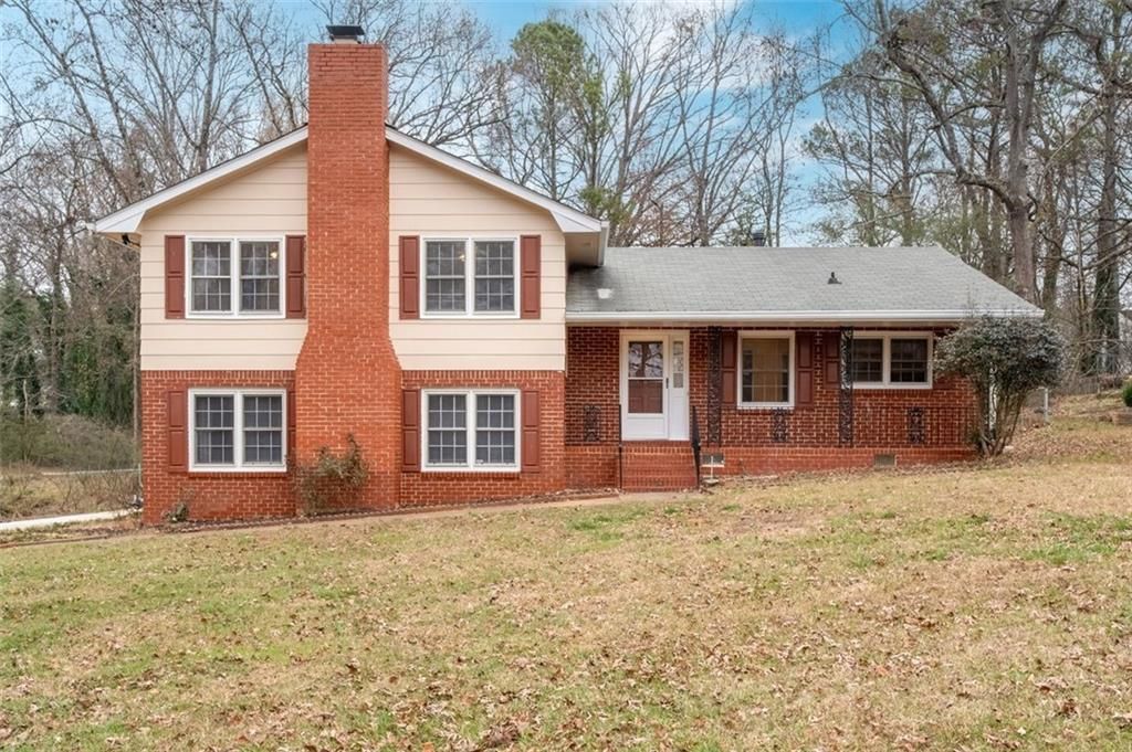 4578 Craghill Circle, Stone Mountain, GA 30083 Main Photo
