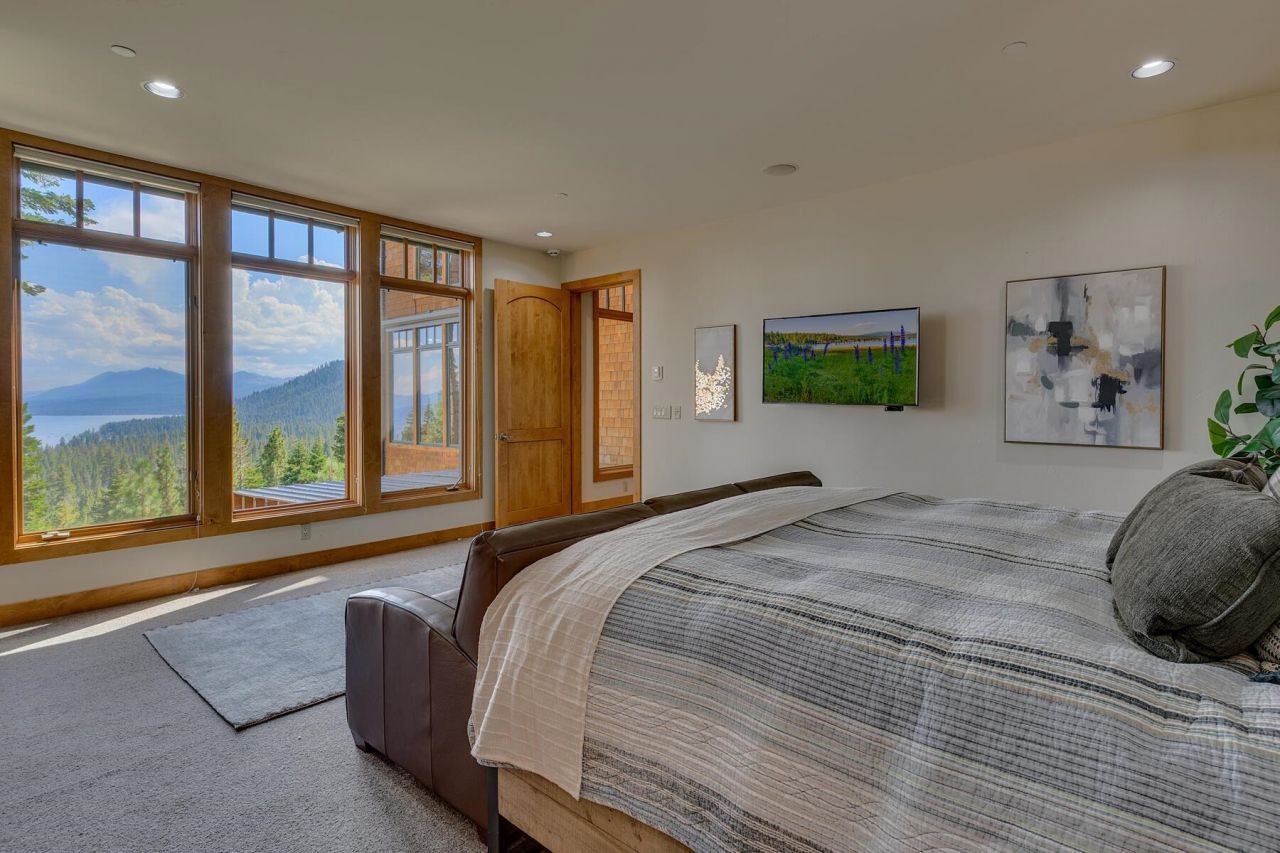 1733a Tahoe Park Heights Drive, Tahoe City, CA 96145 Photo