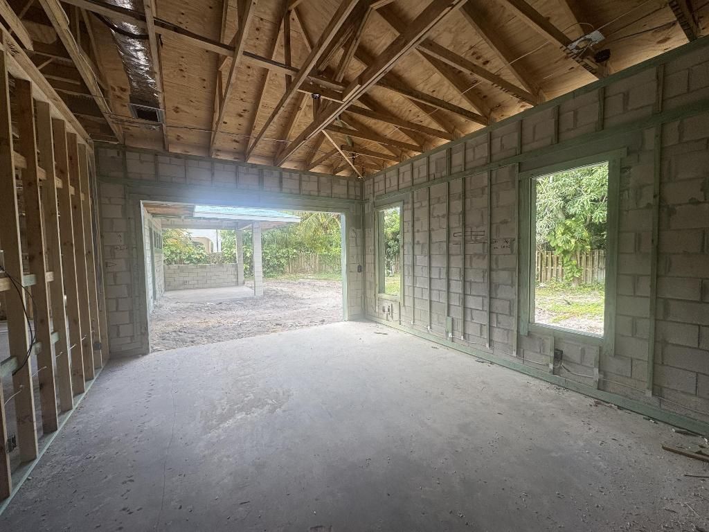 11 Middle Road, Sewalls Point, FL 34996 Photo