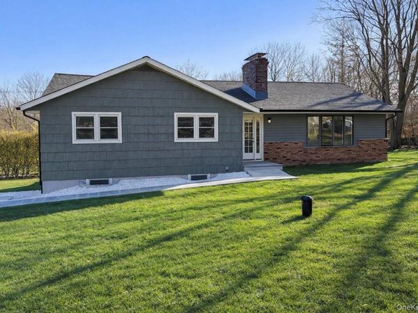 1 Cherry Lane, Putnam Valley, NY 10579