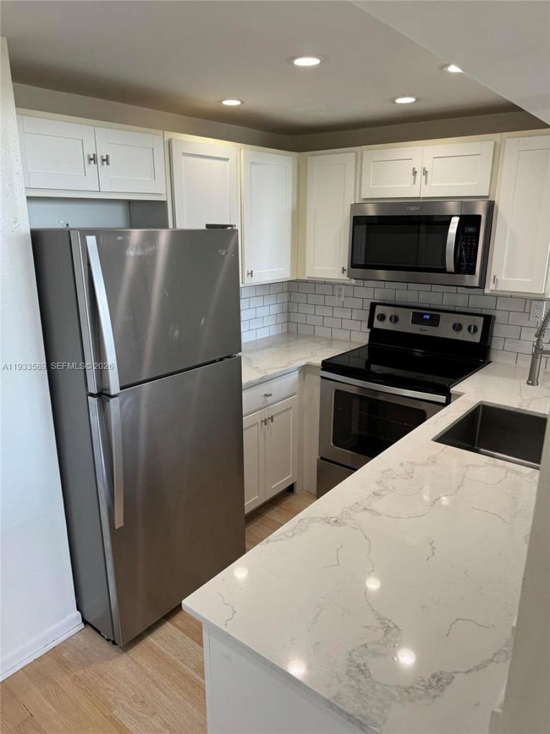 1600 SE 15th St, Unit 607, Fort Lauderdale, FL 33316 Photo