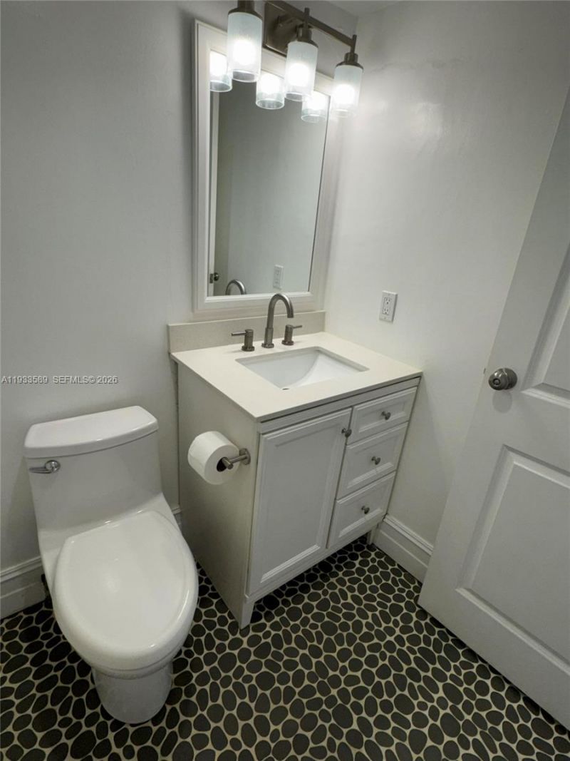 1600 SE 15th St, Unit 607, Fort Lauderdale, FL 33316 Photo