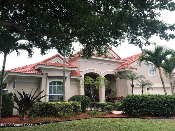 327 Southampton Drive, Indialantic, FL 32903