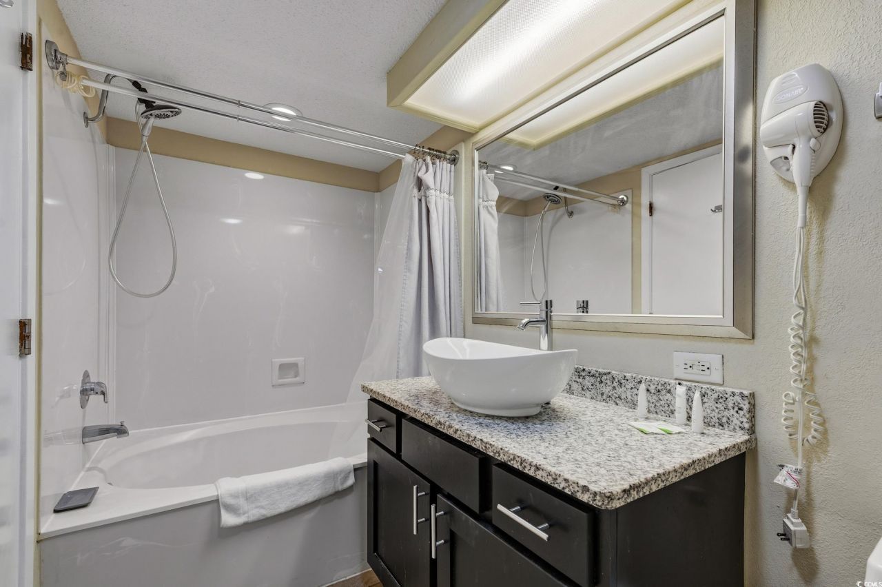 1702 N Ocean Blvd. Photo 12