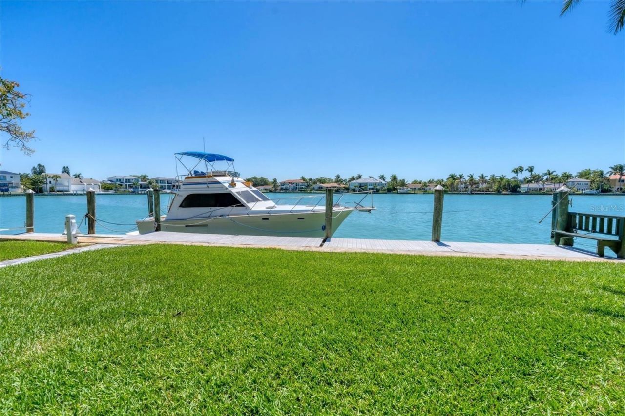 102 Seagull Lane, Sarasota, FL 34236 Photo