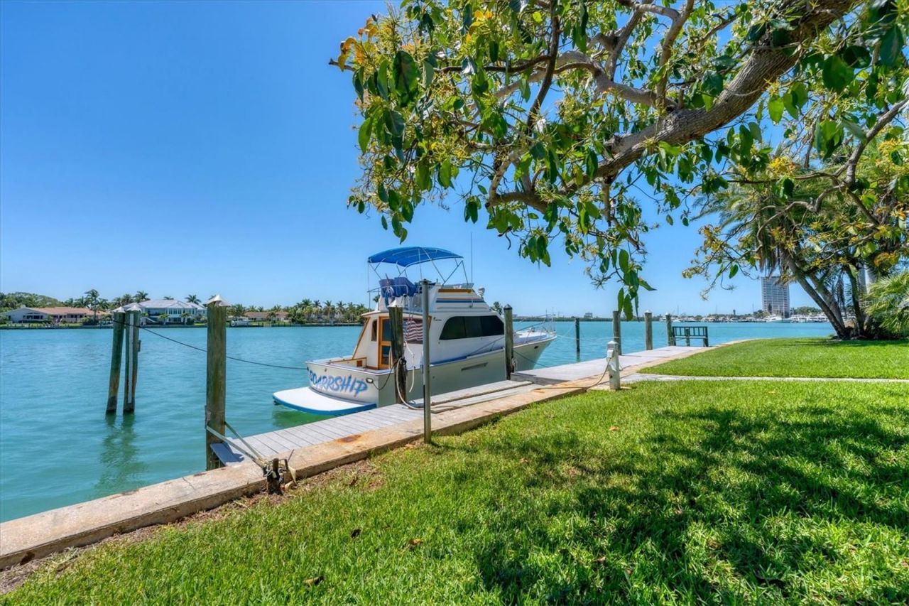 102 Seagull Lane, Sarasota, FL 34236 Photo
