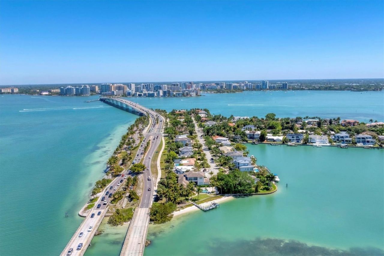 102 Seagull Lane, Sarasota, FL 34236 Photo