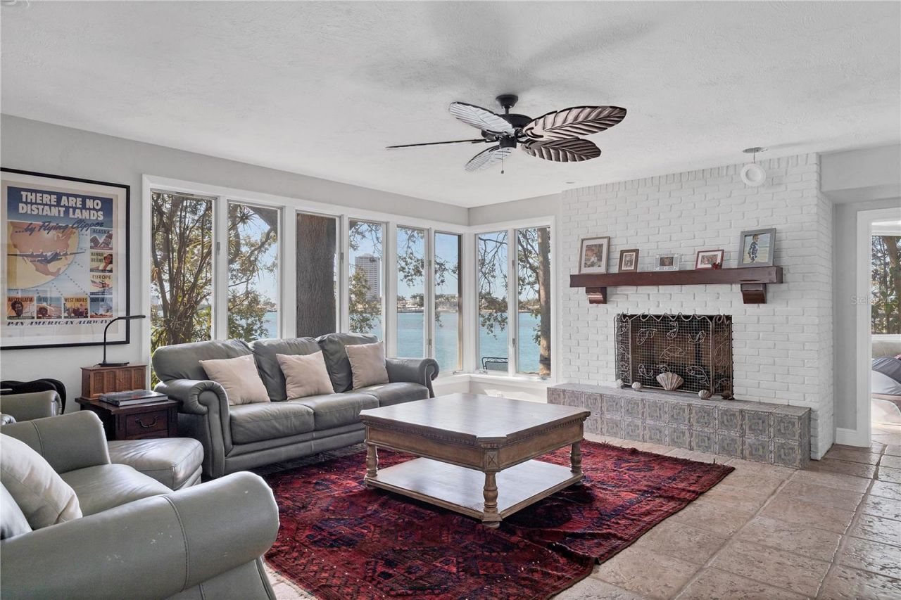 102 Seagull Lane, Sarasota, FL 34236 Photo